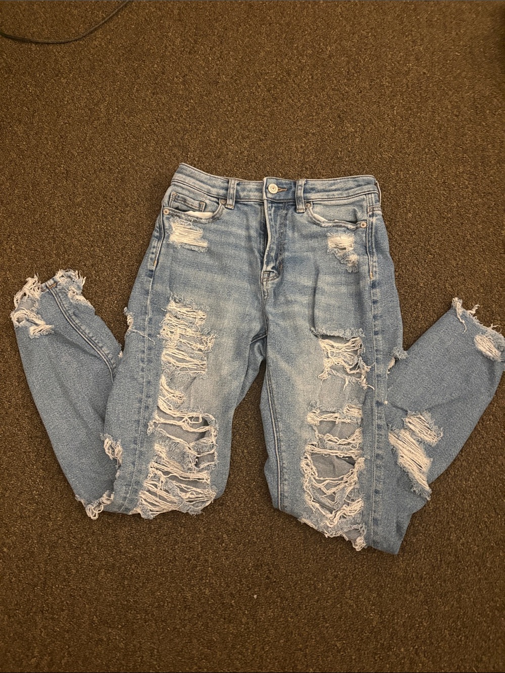 American Eagle Outfitters Light Blue Distressed Skinny Jeans